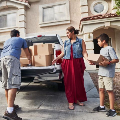 What is the Optimal Way to Hire International Movers? | Zupyak